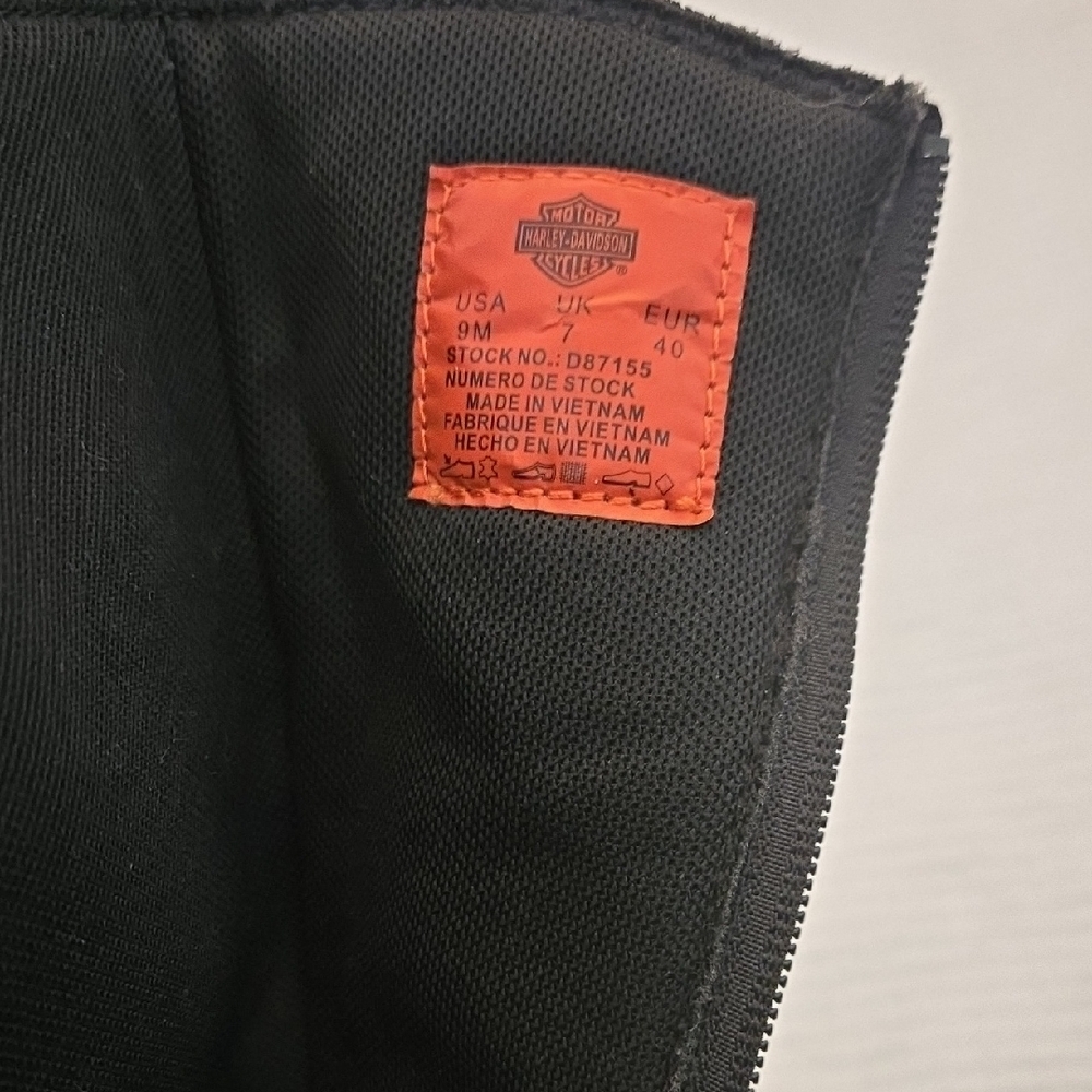 **NEW* Harley-Davidson Riding Boots - Picture 10 of 11